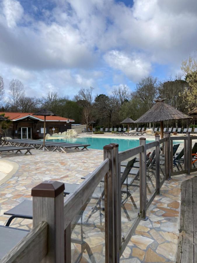 Camping 5* - Biscarosse Lac - Mobilhome 2 Chambres - 4 Personnes Biscarrosse Exterior photo